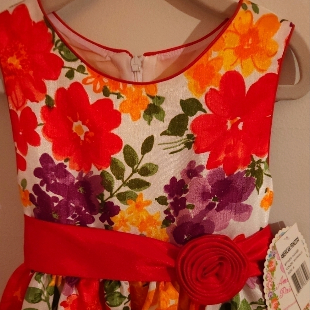 American Princess- NWT Lovely red, green, orange,yellow floral dress, Si… - Picture 3 of 5